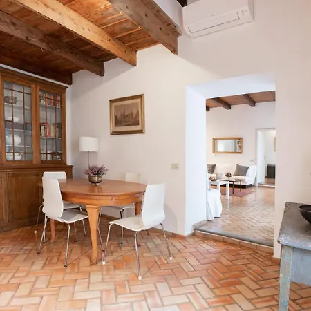 346aarome Vaccarella Terrace * Rom