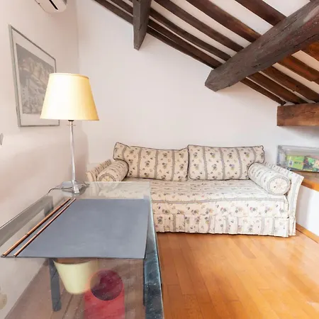 346aarome Vaccarella Terrace * Rom